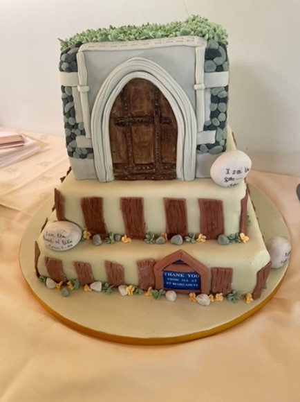 Ele Cake